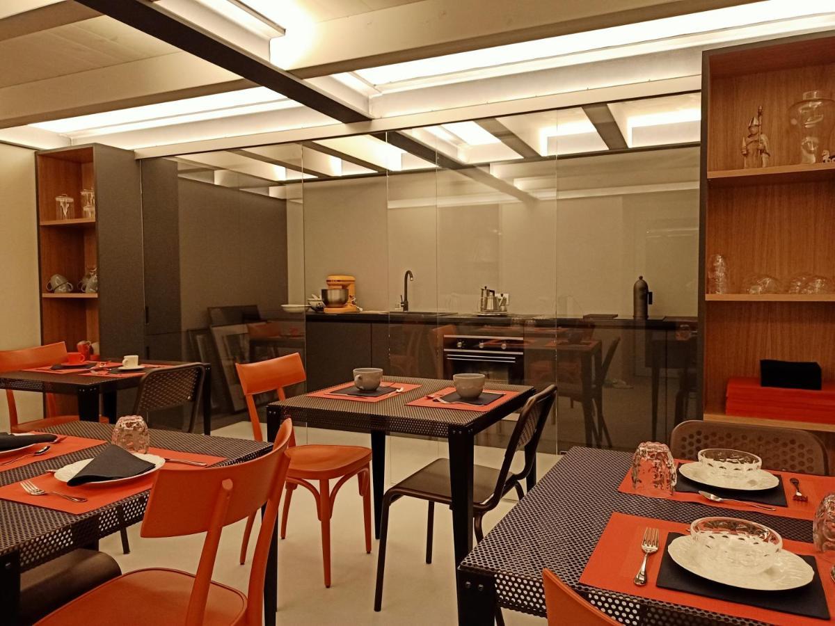 V&v Rentroom Design * Gignod