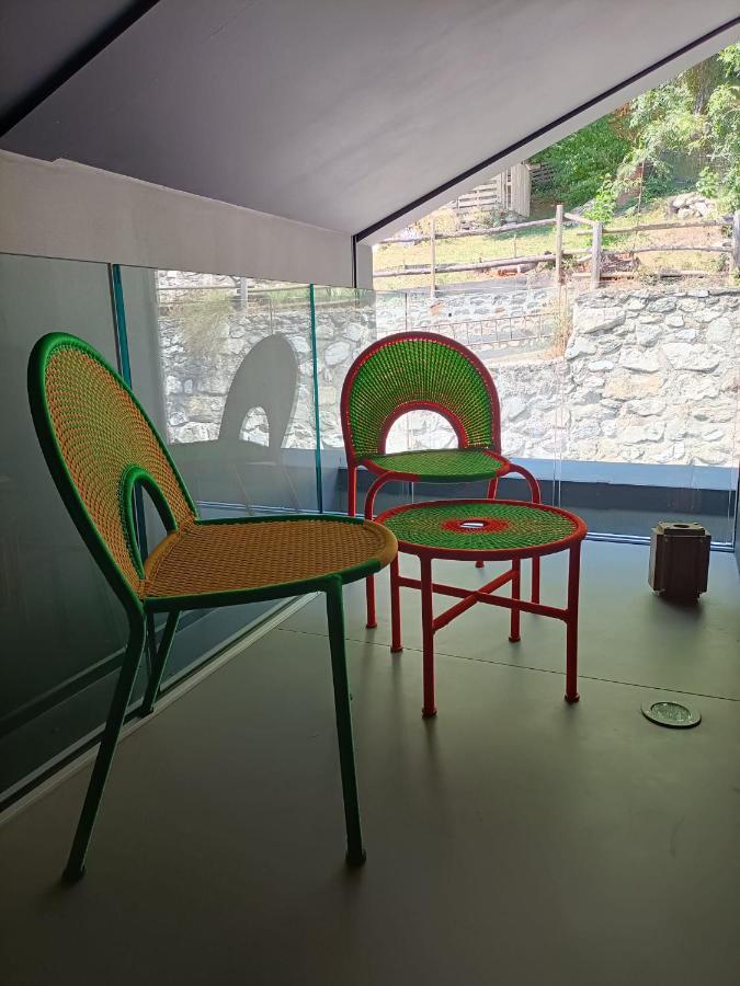 V&v Rentroom Design *