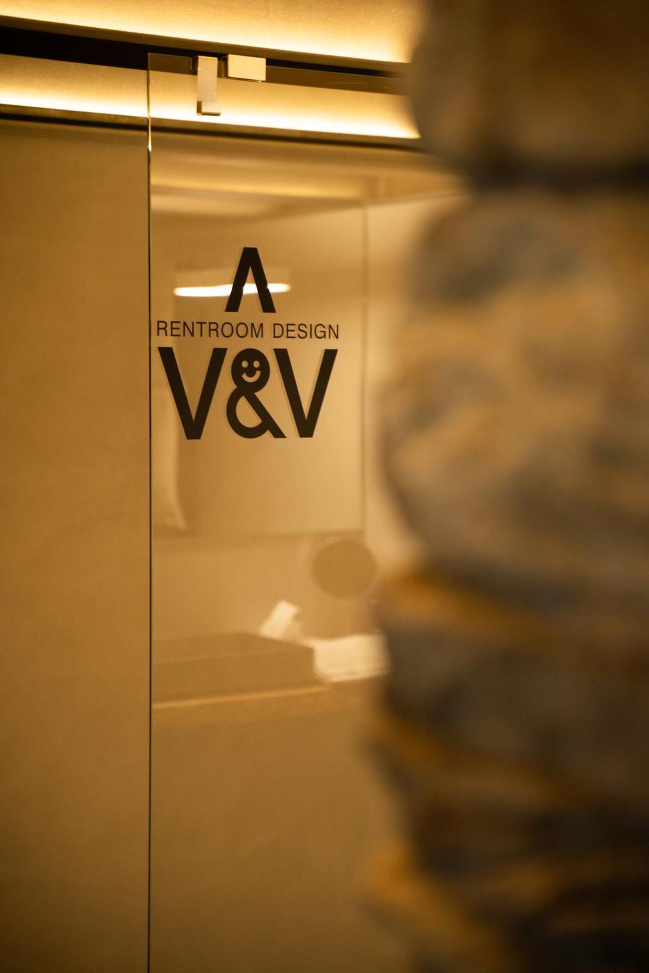 V&v Rentroom Design * Gignod